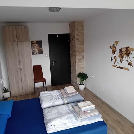 Park View Apartment Plovdiv With Parking Ngoại thất bức ảnh