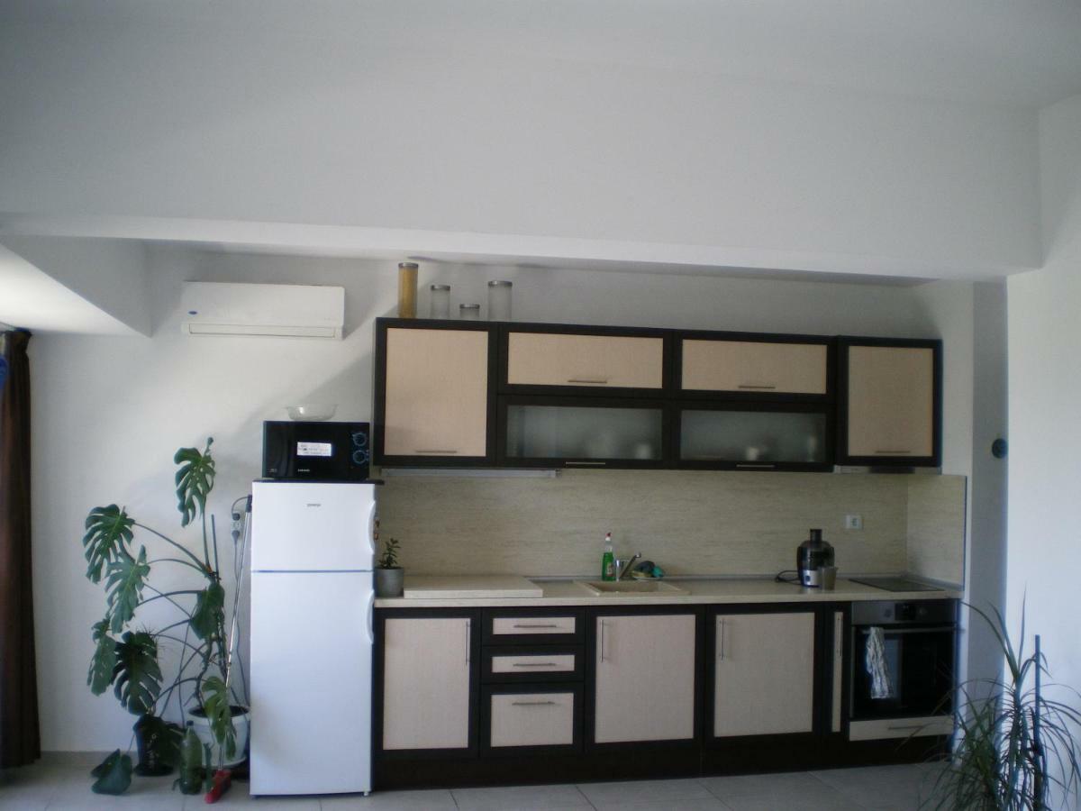 Park View Apartment Plovdiv With Parking Ngoại thất bức ảnh